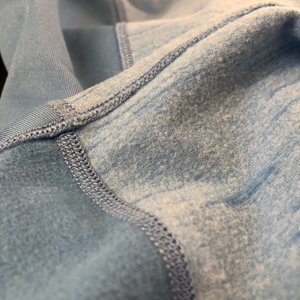 Reebok Pullover - Picture 7 of 8
